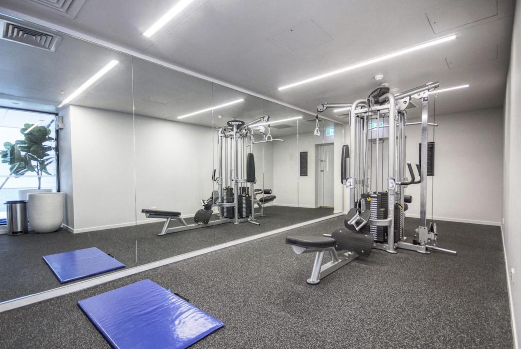 Top Floor Harbour View And Skytower View Apartment In Cbd Auckland Exterior foto